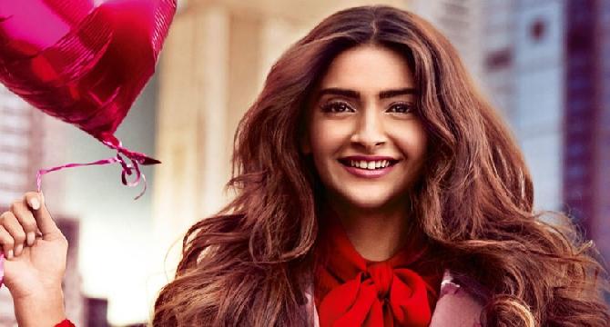 Sonam Kapoor signs contract with Hollywood talent agency