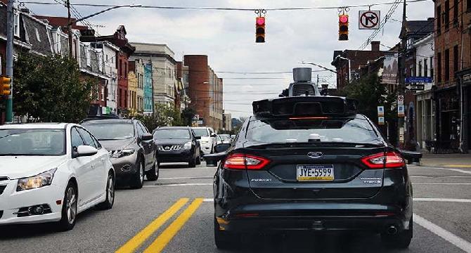 Uber riders in Pittsburgh get a taste of driverless future