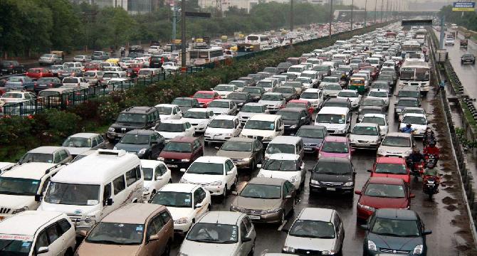 Traffic problems in Pakistan